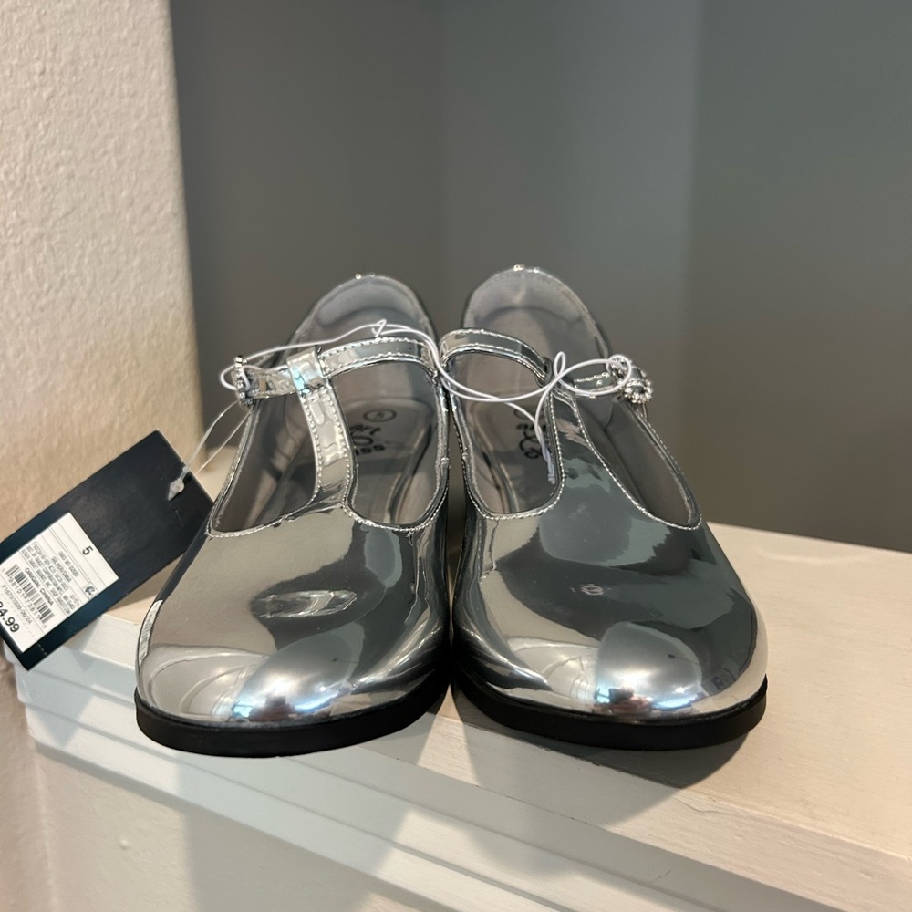 Girls Dina Metallic Dress Heels Art Class 5 - Picture 5 of 11